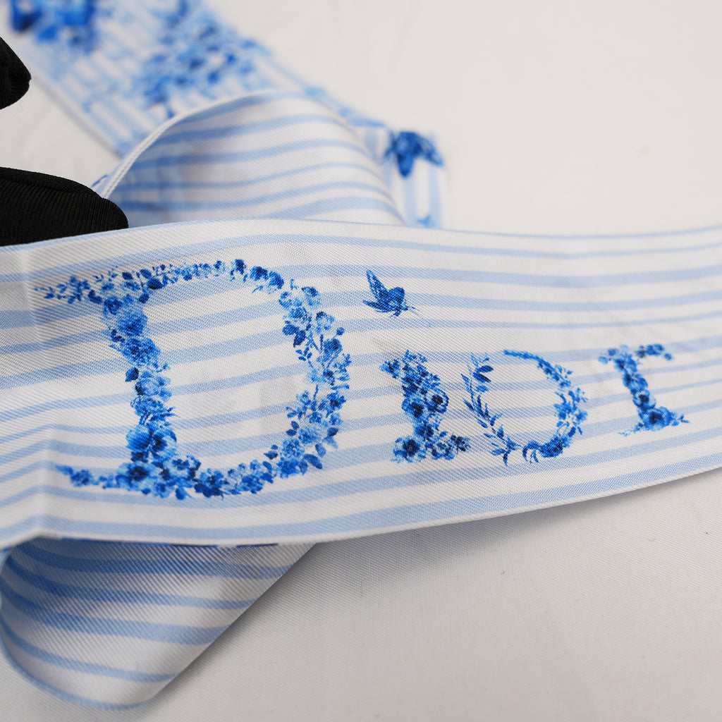 Dior Foulard Mitzah in Seta Blu con Stampa Floreale Toile de Jouy