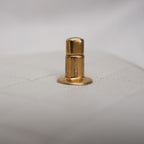 Chanel borsa a tracolla bianca trapuntata con catena e perle – mini