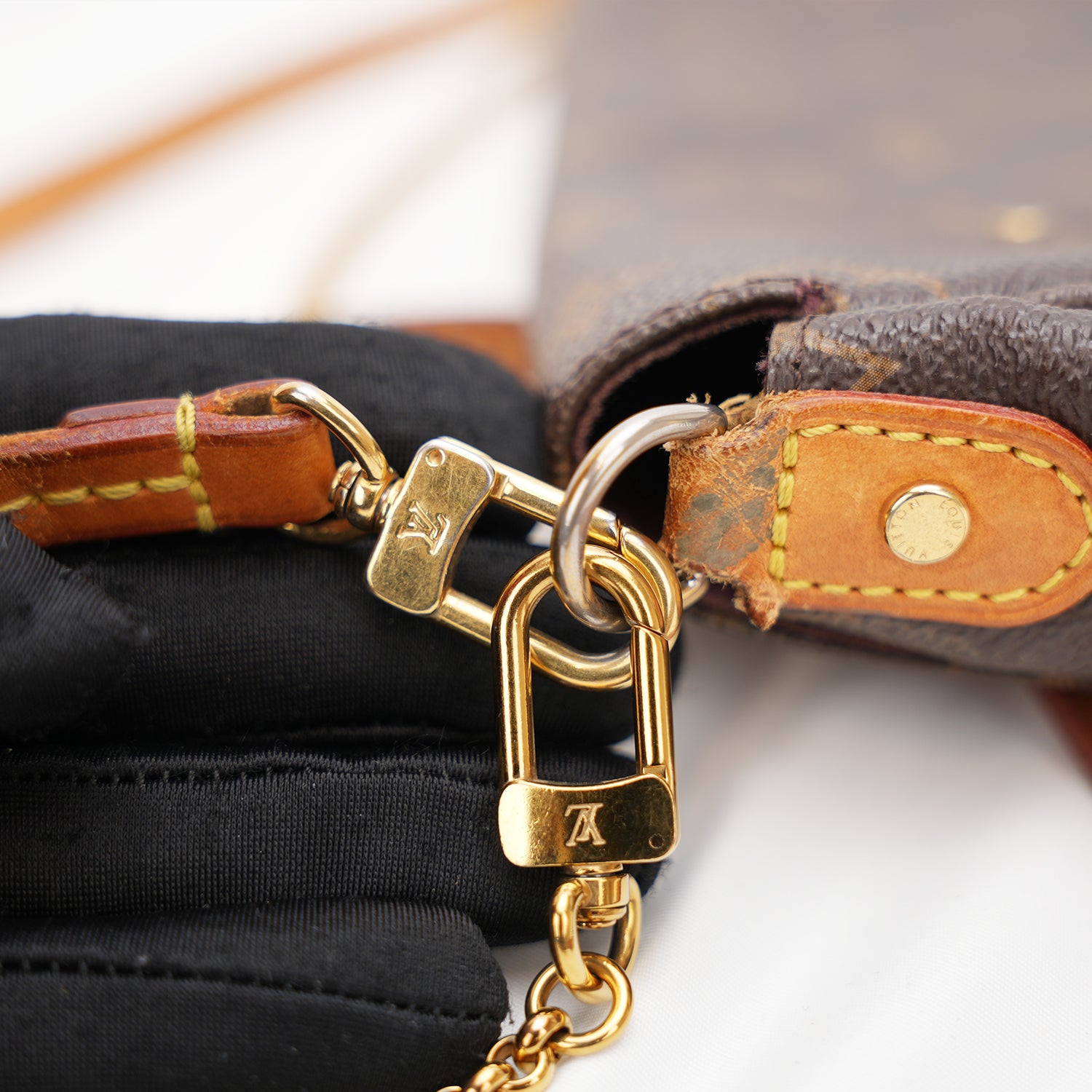 Louis Vuitton Favorite Monogram marrone SA1115