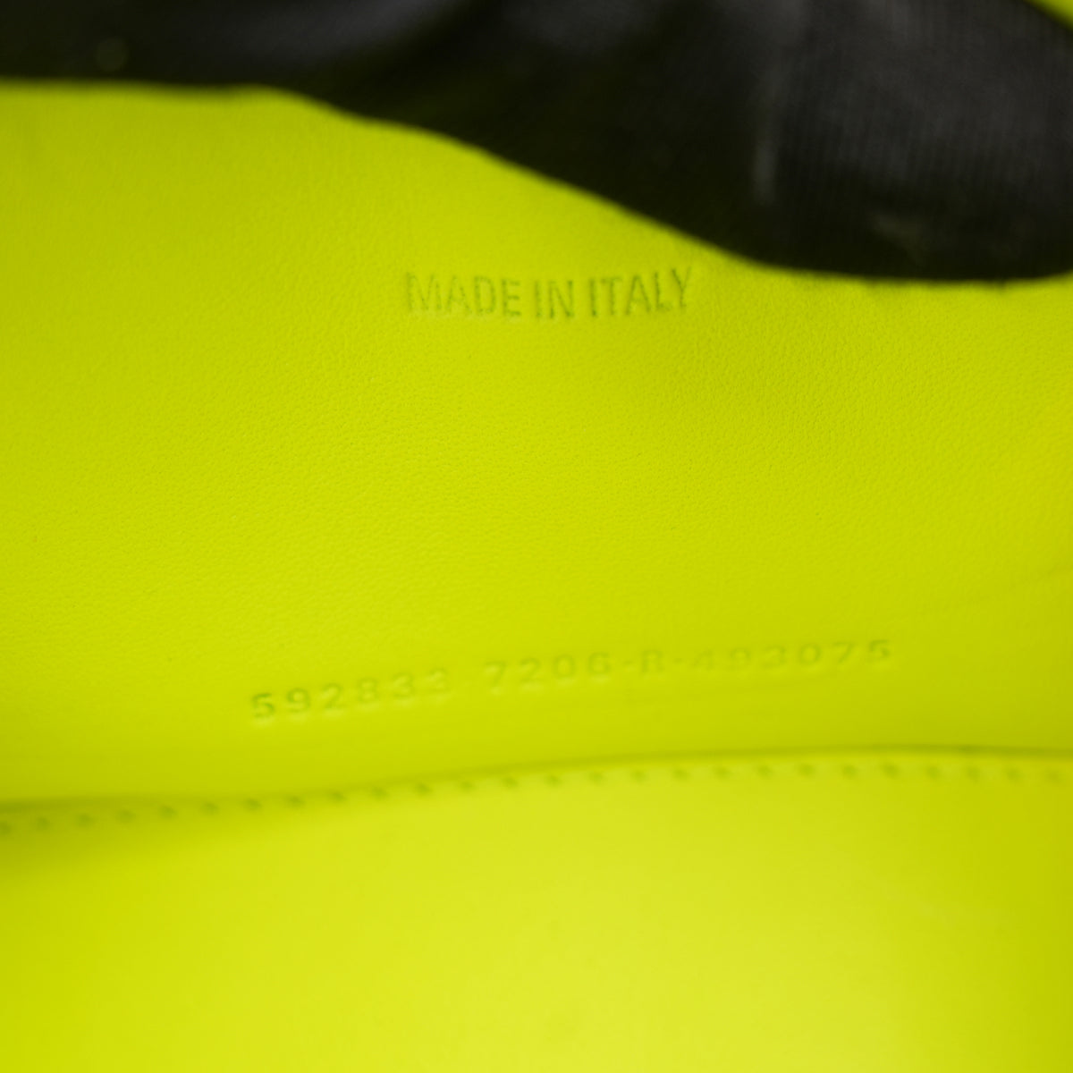 Balenciaga Hourglass XS Borsa a Mano in Pelle Effetto Coccodrillo Giallo Fluo con Logo B Argentato