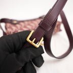 Dior Saddle Pochette Rettangolare in Canvas Oblique Rosso con Charm D Dorato