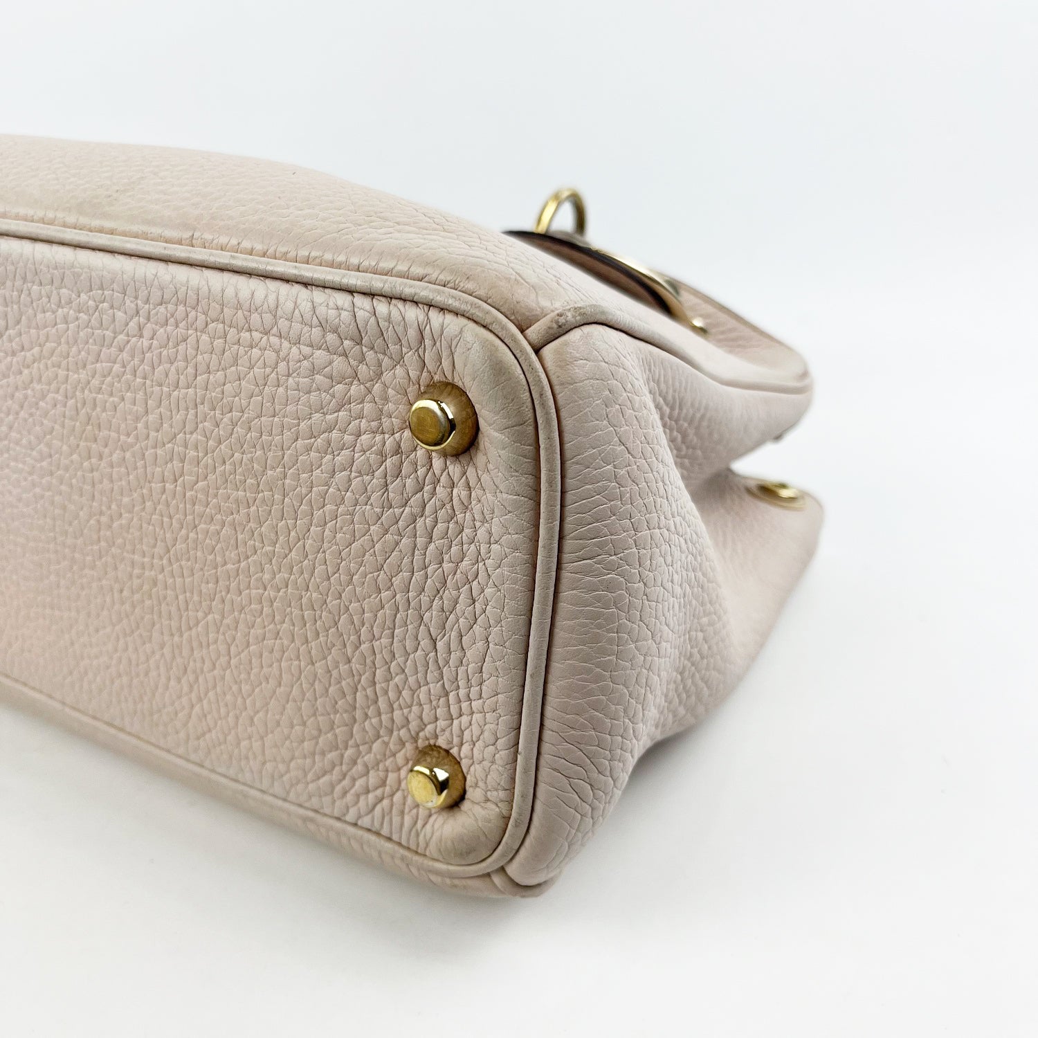 Dior Diorissimo Meida in Pelle Rosa Granata con Charm Logo Oro