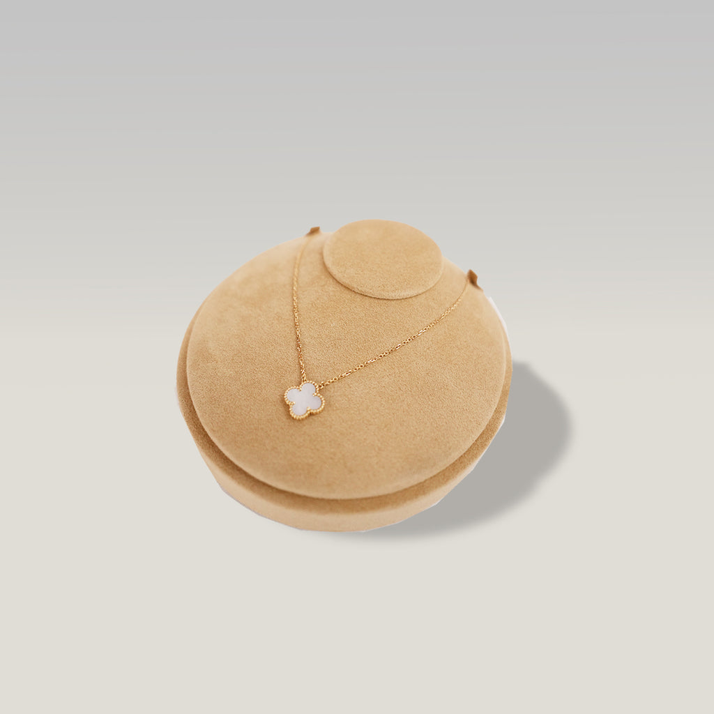 Van Cleef & Arpels Vintage Alhambra Collana 1 Motivo in Madreperla e Oro Giallo 18K 2021