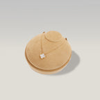 Van Cleef & Arpels Vintage Alhambra Collana 1 Motivo in Madreperla e Oro Giallo 18K 2021