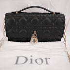 Borsa a Catena Mini My Dior Nera in Pelle Cannage con Charms D.I.O.R.
