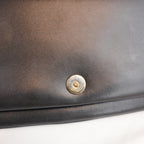 Gucci Arli Borsa a Tracolla in Pelle Nera con Logo Doppia G Dorato