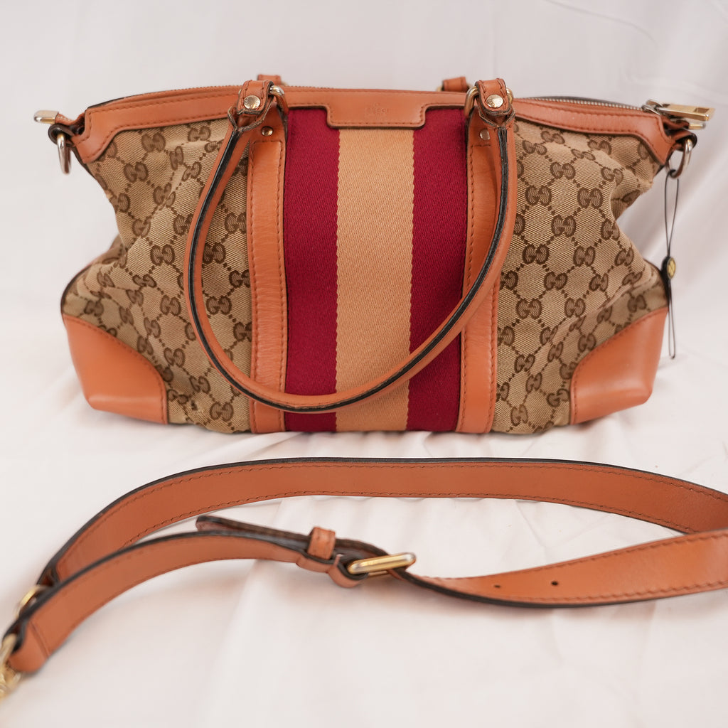 Gucci Vintage Web GG Canvas Borsa Media Rossa e Rosa