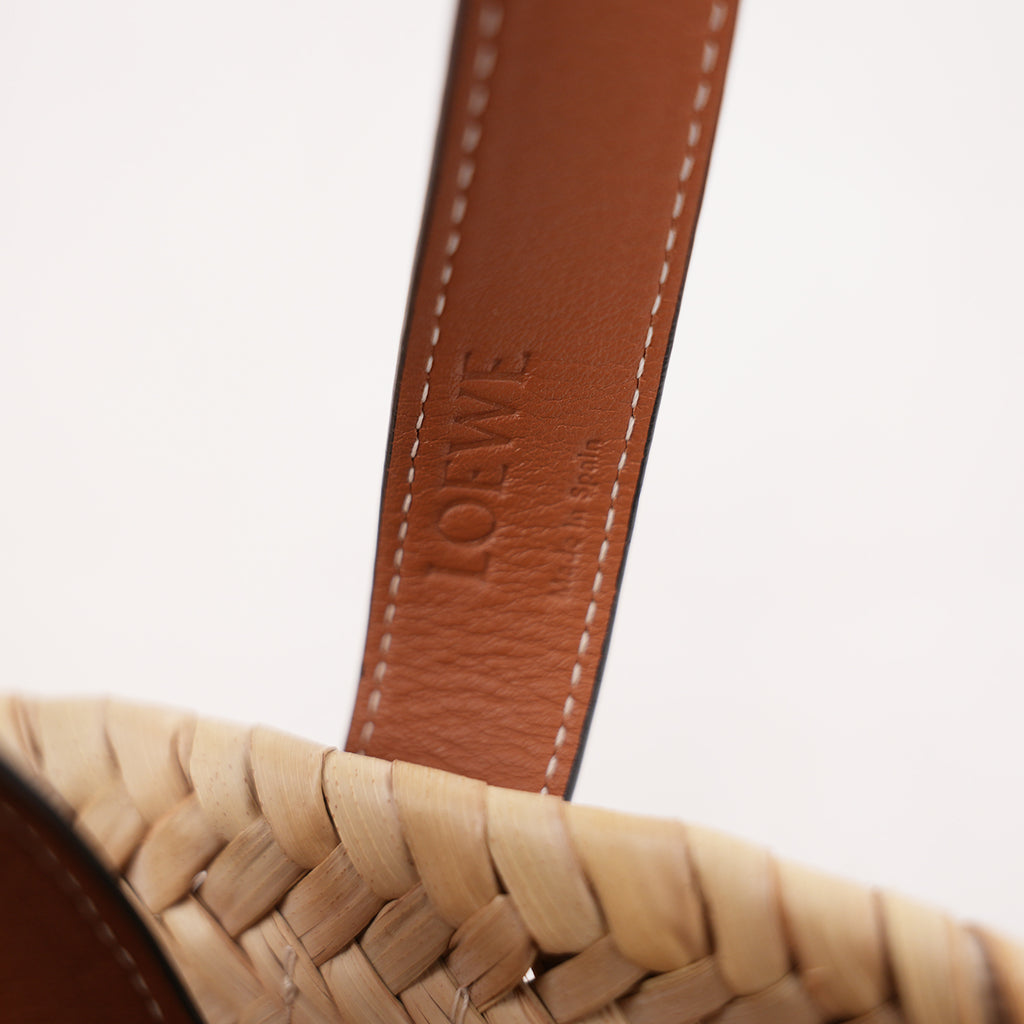 Loewe Basket Bag Small in Palma Intrecciata e Pelle di Vitello Marrone