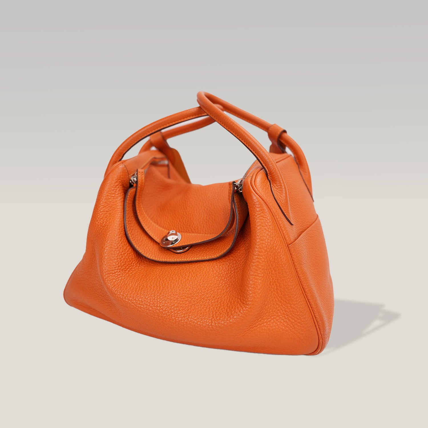 Hermès Lindy 26 Orange Clemence Leather Handbag Top Handle Shoulder Bag