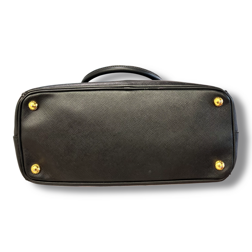 Prada Galleria Small in Pelle Saffiano Nera