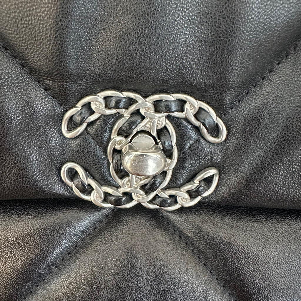 Chanel 19 Flap Bag Medium