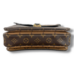 Louis Vuitton Pochette Métis in Monogram