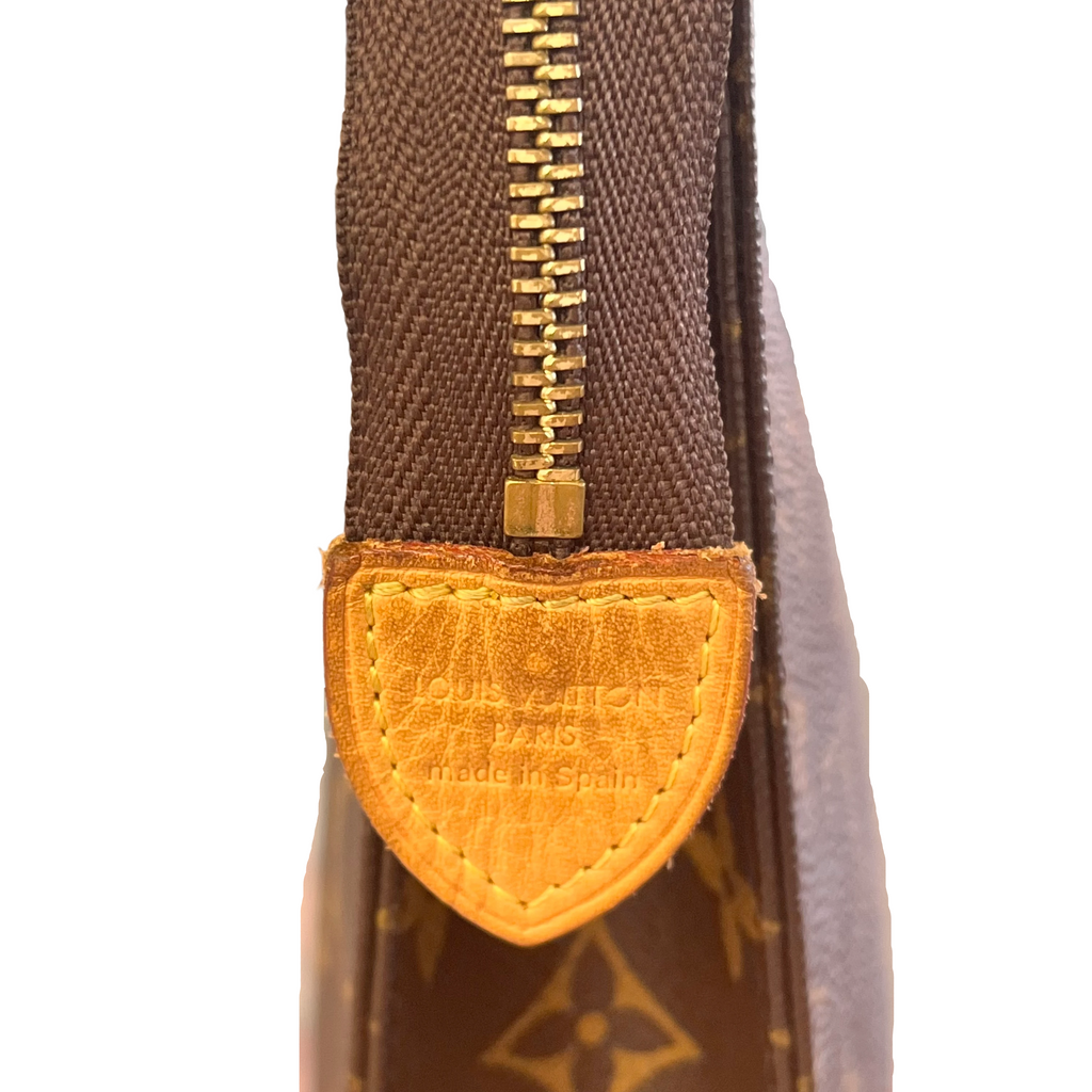 Louis Vuitton Pochette Toilette Monogram