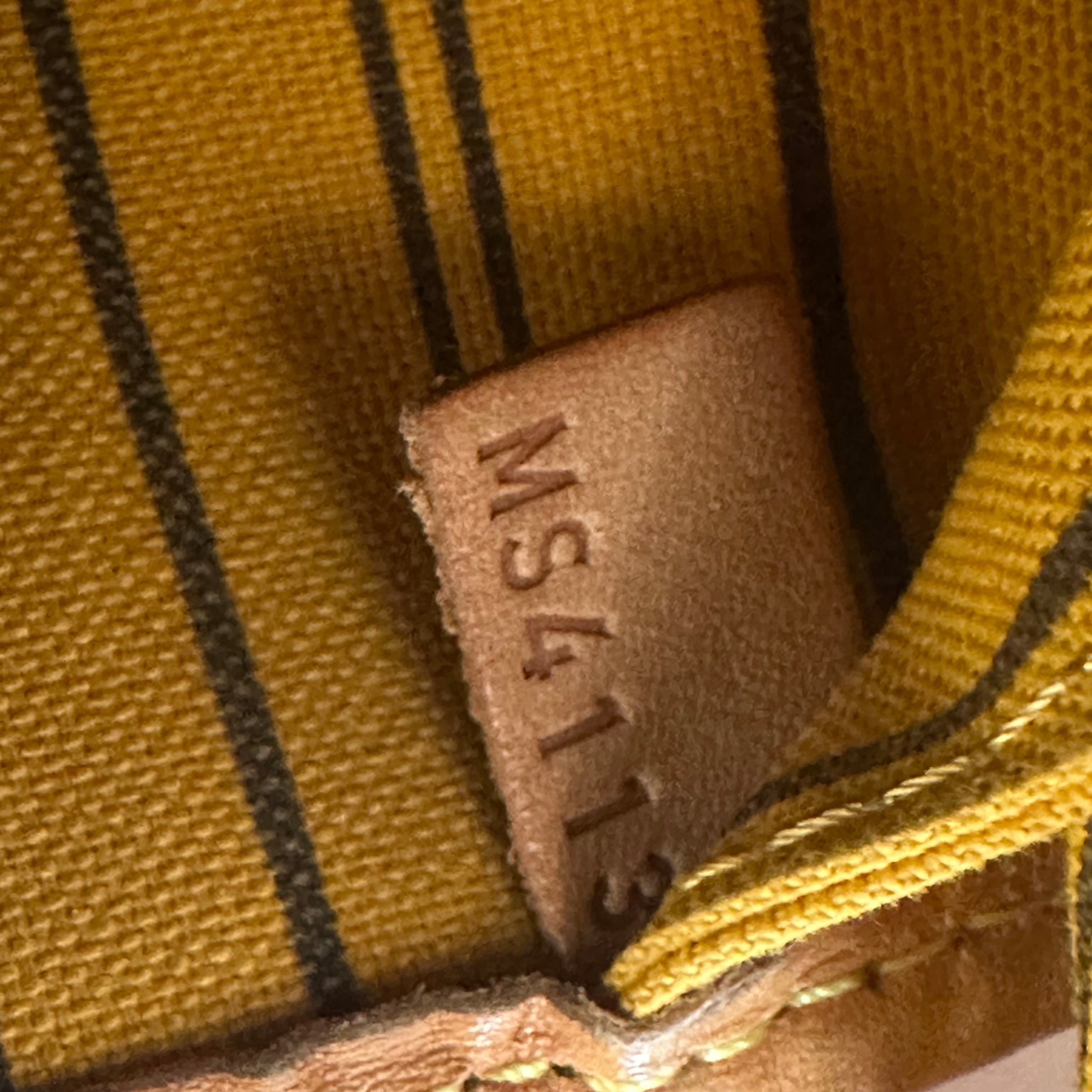 Louis Vuitton LV Monogram Neverfull MM