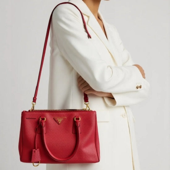 Small Prada Galleria Saffiano leather bag Red