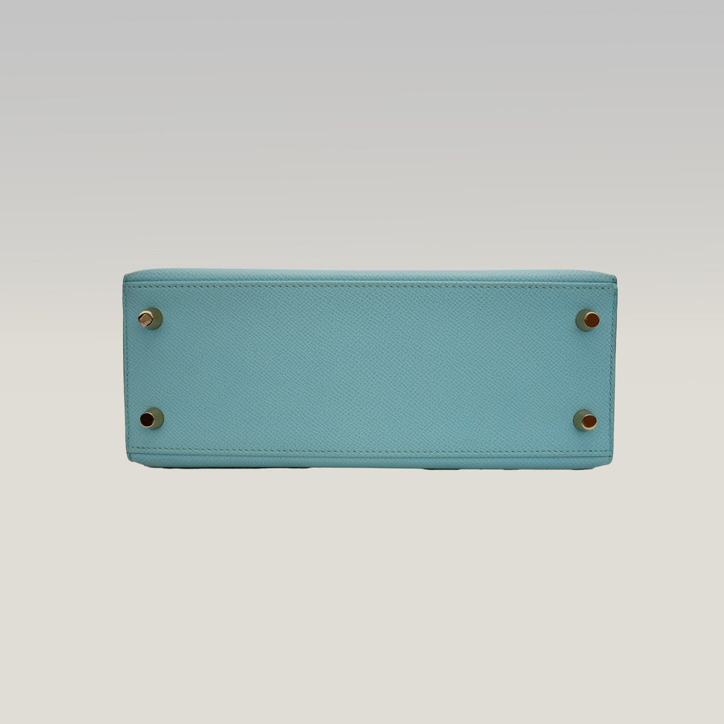 Hermès Kelly 25 in pelle Epsom colore Bleu Macaron