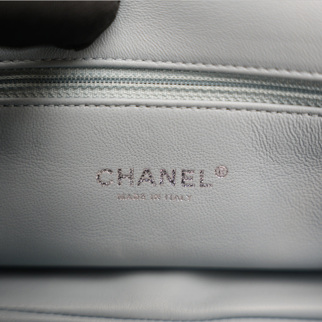 Chanel Classic Flap 25 Limited Edition with Blue Sequins – 2018 