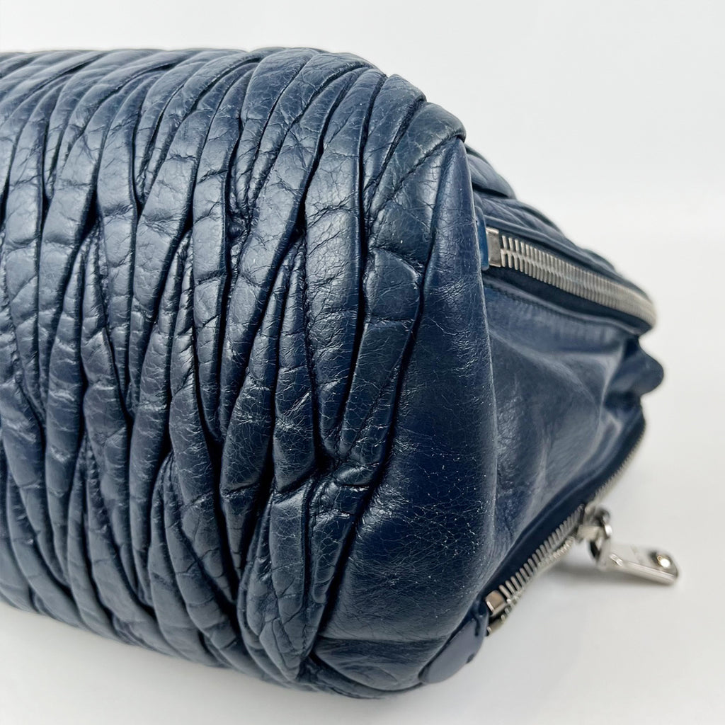 Miu Miu Borsa a Mano in Pelle Matelassé Blu