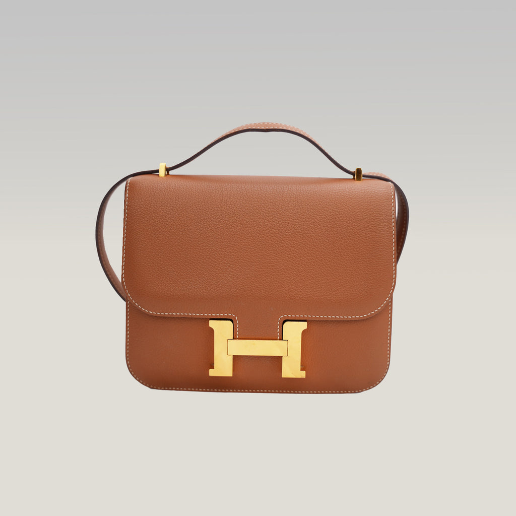 Hermès Constance 19 in Gold Barenia leather with gold hardware 