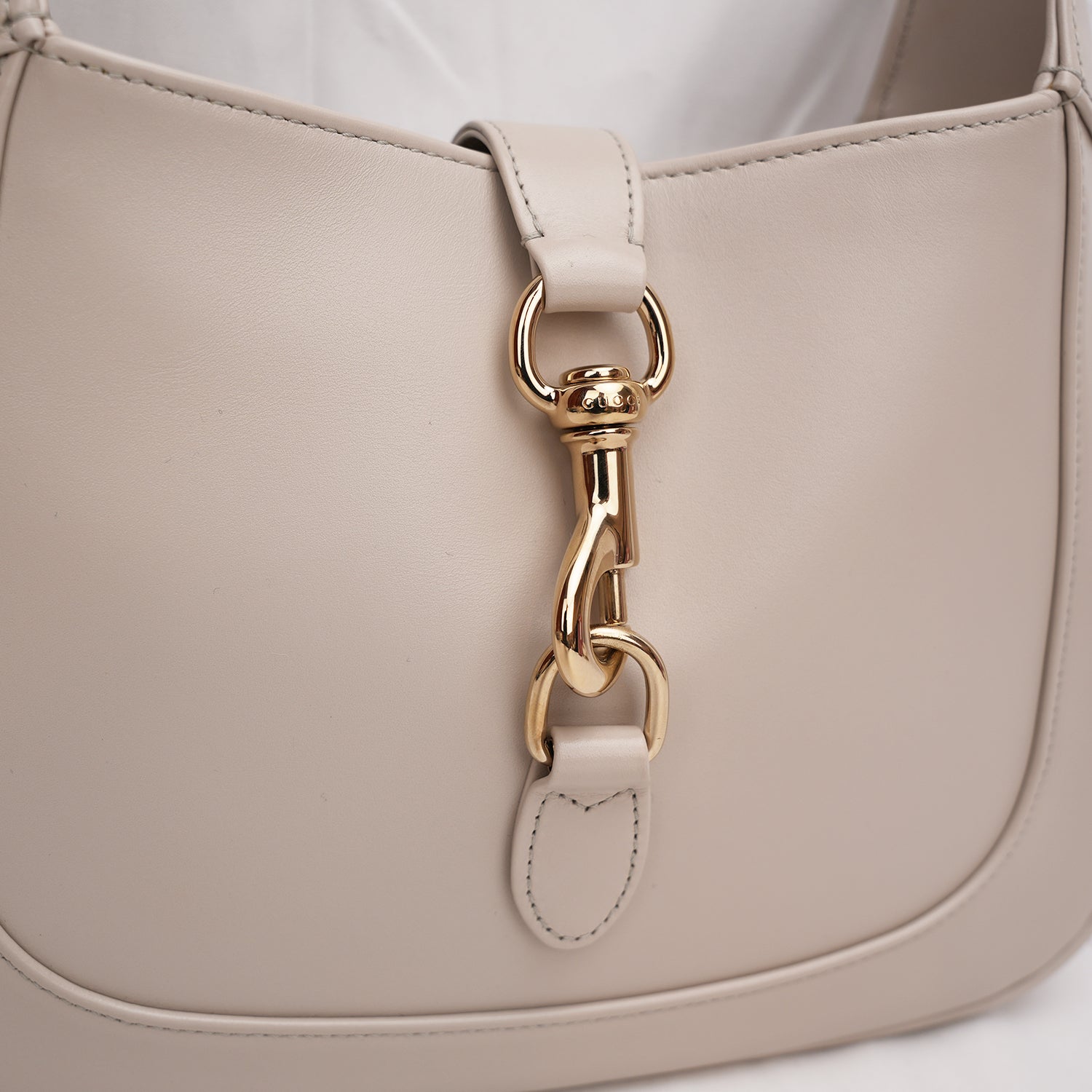 Gucci Jackie  borsa a spalla in pelle beige con chiusura piston