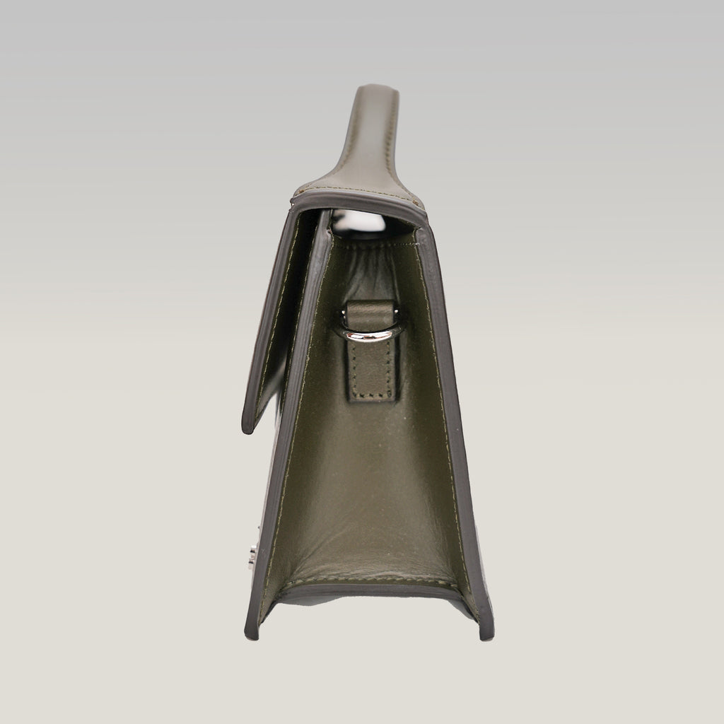 Jacquemus Il Grande Bambino verde scuro – Come nuova, con dust bag e card