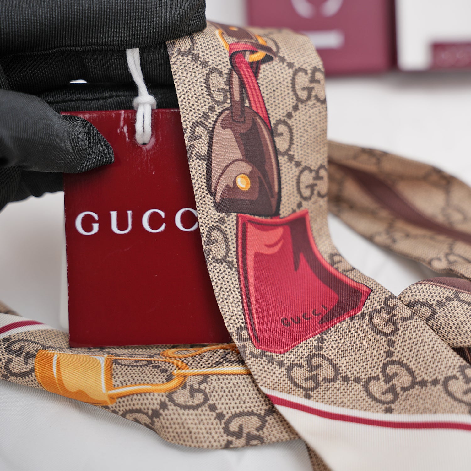 Gucci Twilly GG Supreme con Motivo Lucchetti – Come Nuovo con Scatola