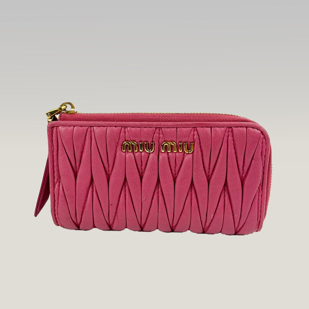 Miu Miu Portafoglio Continental Matelassé in Pelle Nappa Rosa con Logo Dorato