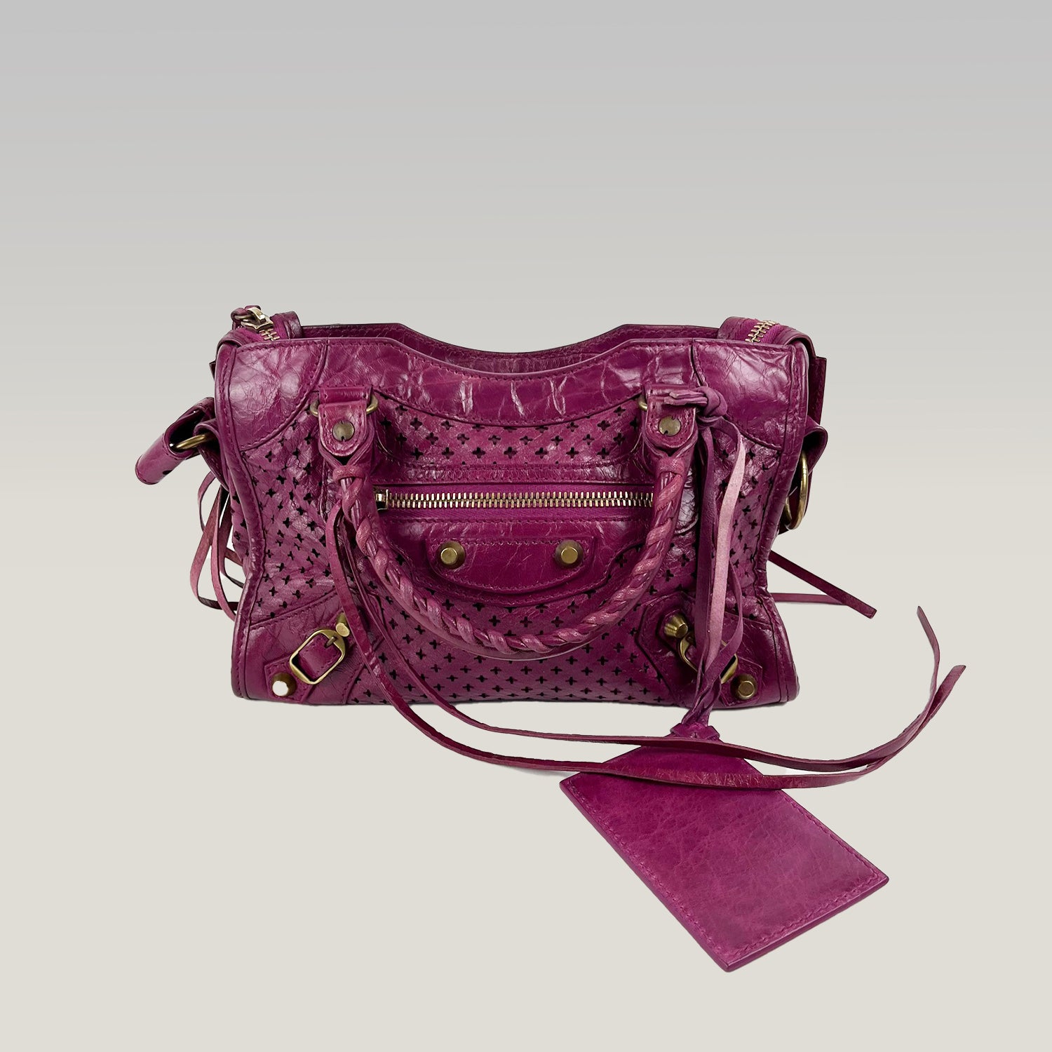 Borsa Balenciaga Classic City Mini Fucsia in Pelle Traforata con Specchietto