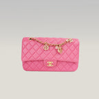 Chanel Classic Flap Medium Rosa in Pelle di Agnello con Hardware Dorato e Charm