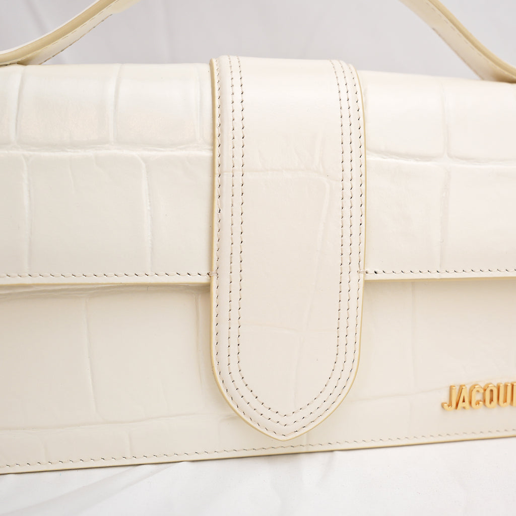 Jacquemus Le Grand Bambino Bianco Croc-Effect – Elegante e Iconica