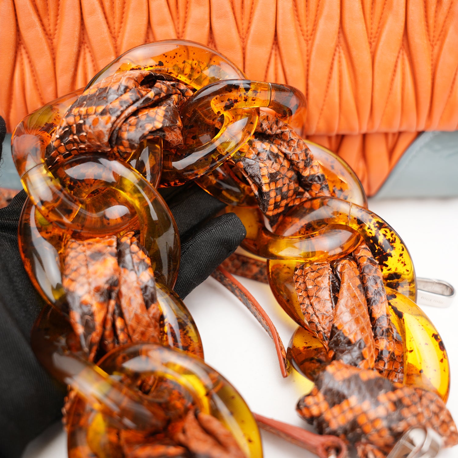 Miu Miu shoulder bag Matelassé in pelle arancione e azzurro chiaro