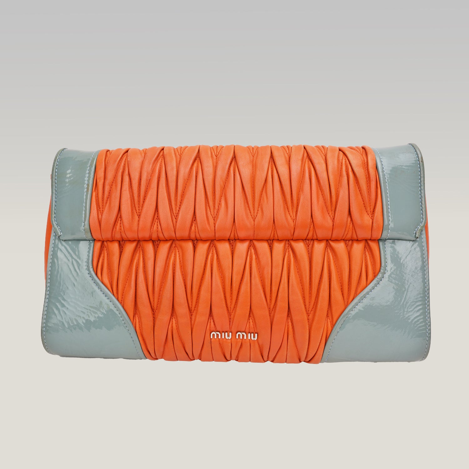 Miu Miu shoulder bag Matelassé in pelle arancione e azzurro chiaro