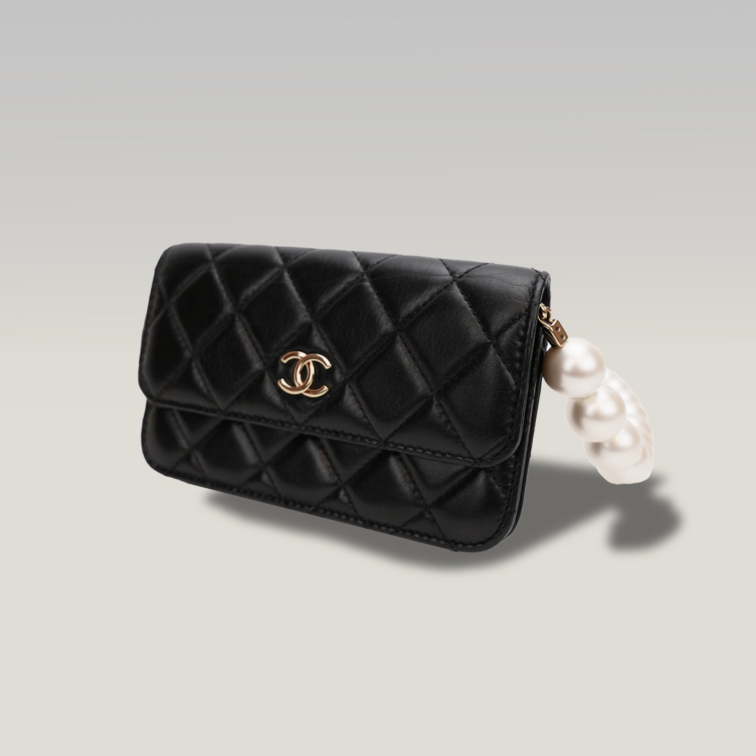 Chanel Wallet on Chain (WOC) Nero con Dettagli Perla