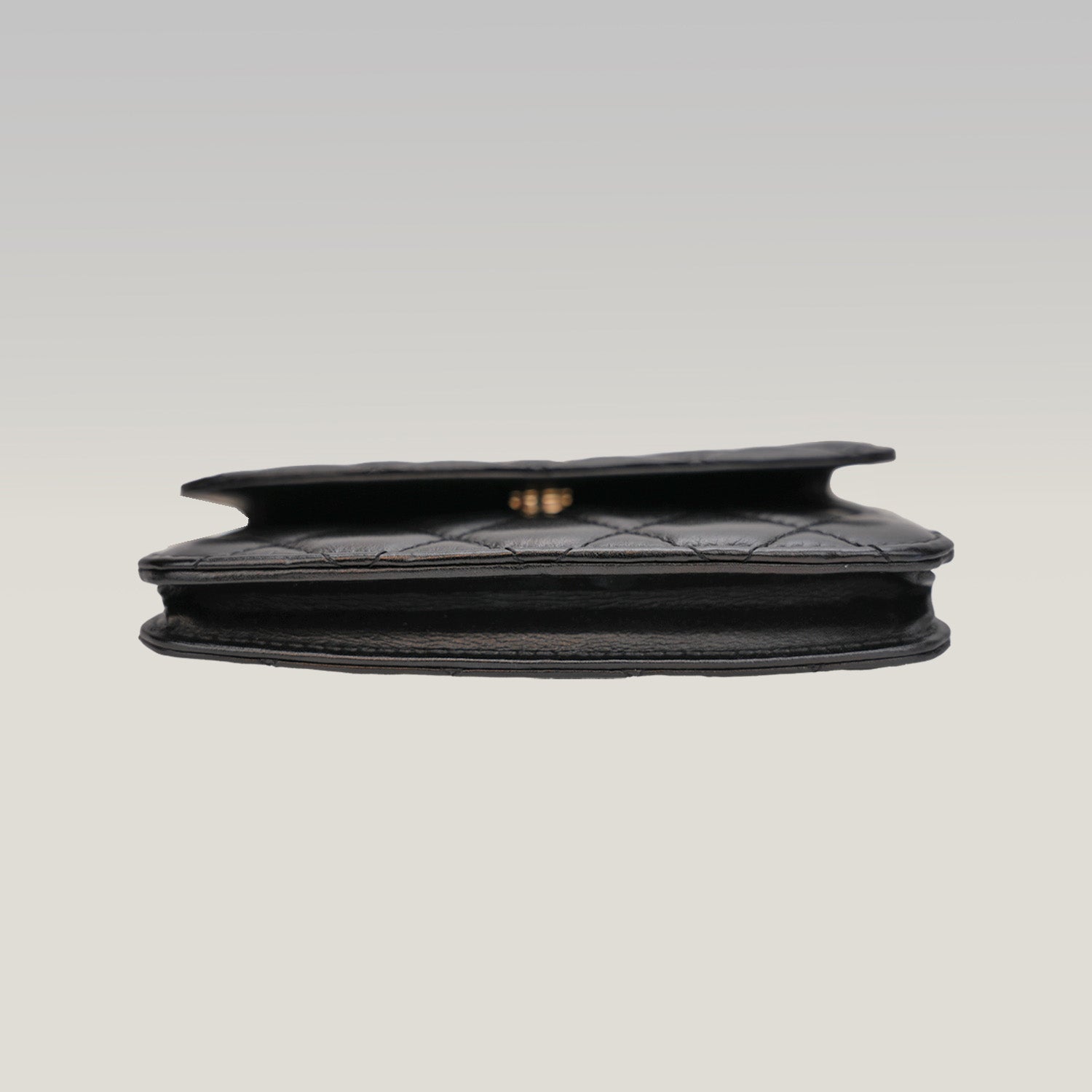 Chanel Wallet on Chain (WOC) Nero con Dettagli Perla