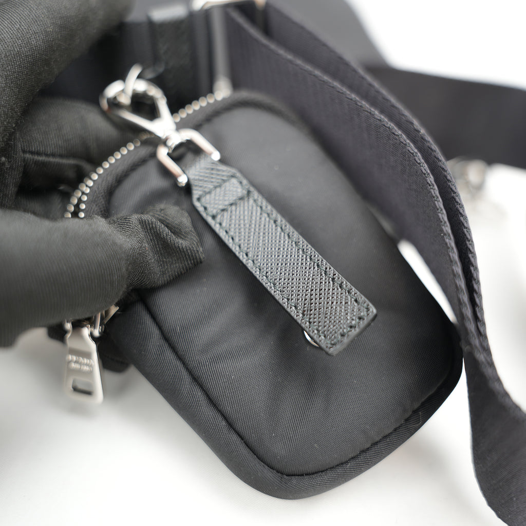 Prada Mini Hobo in Nylon Nero con Pouch e Tracolla