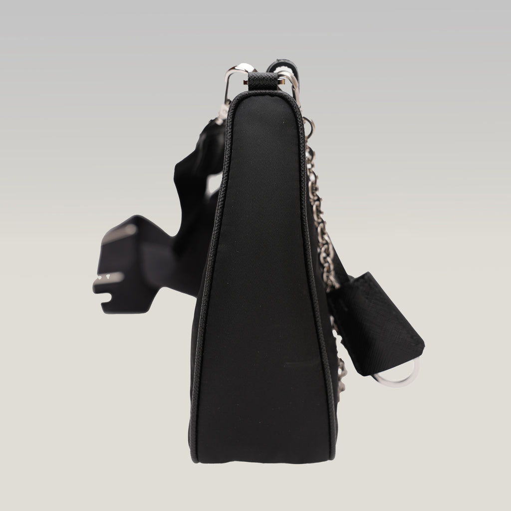 Prada Mini Hobo in Nylon Nero con Pouch e Tracolla