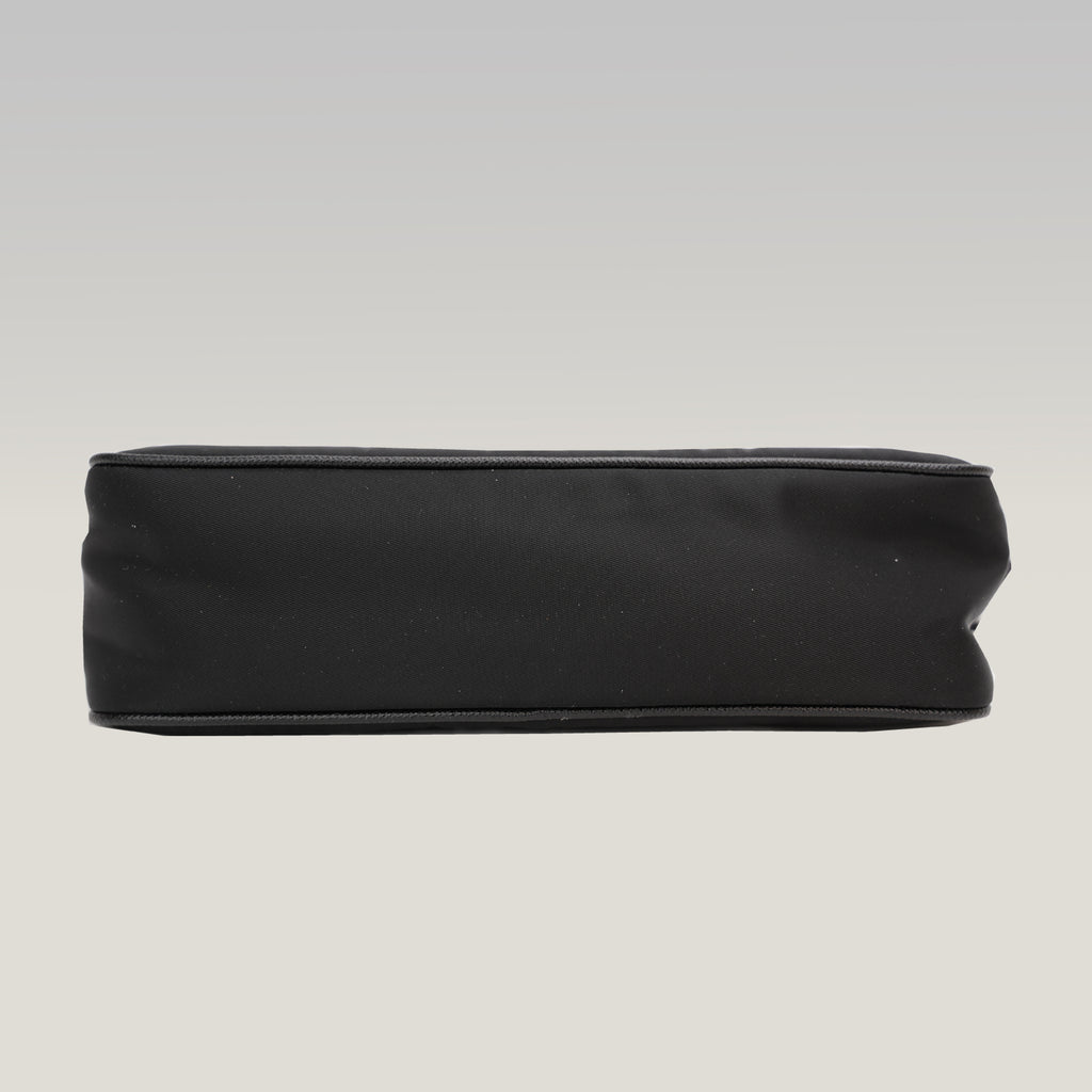 Prada Mini Hobo in Nylon Nero con Pouch e Tracolla