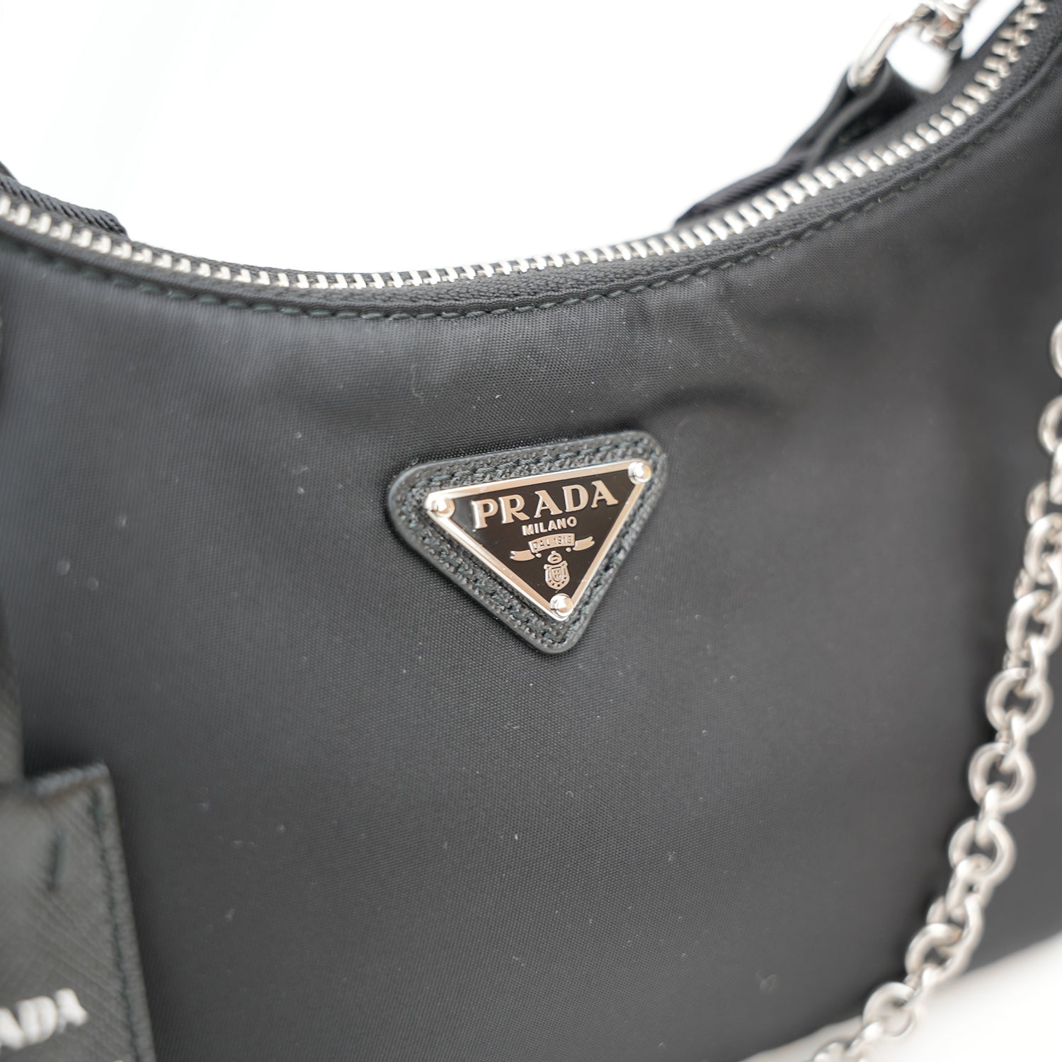 Prada Mini Hobo in Nylon Nero con Pouch e Tracolla