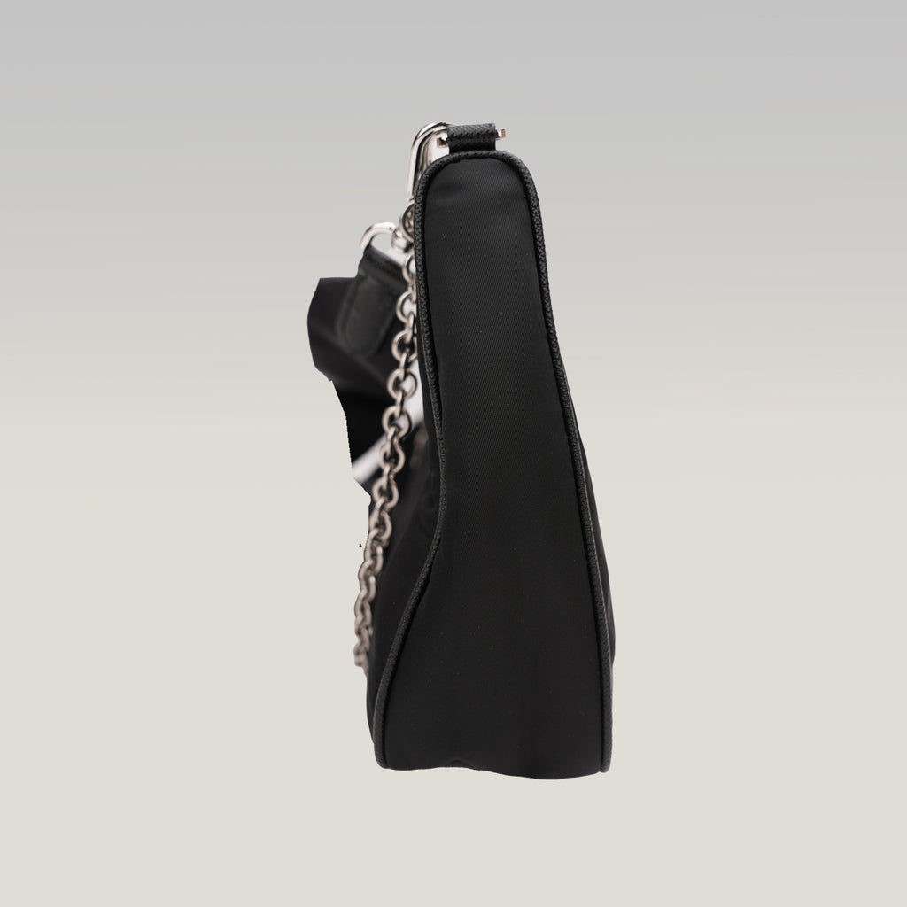Prada Mini Hobo in Nylon Nero con Pouch e Tracolla
