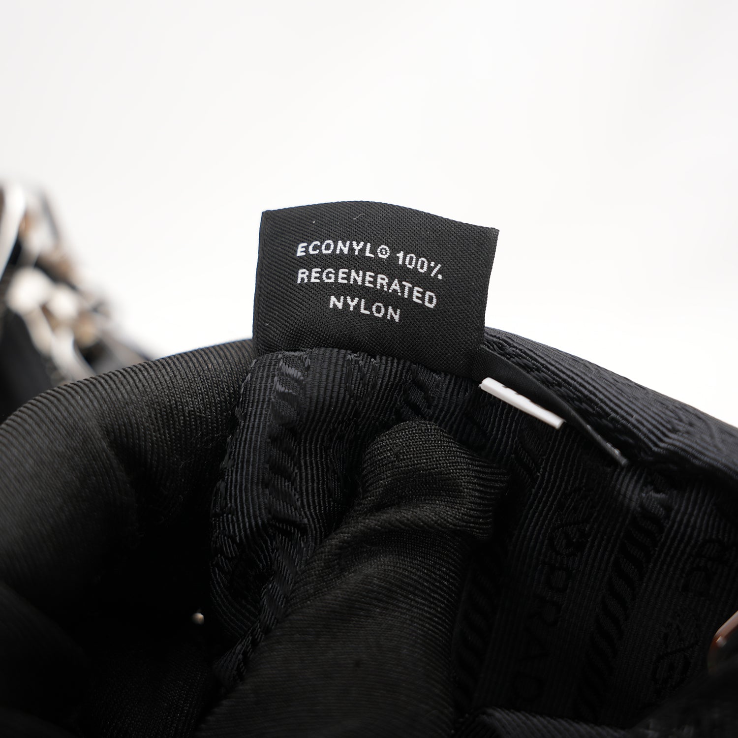 Prada Mini Hobo in Nylon Nero con Pouch e Tracolla