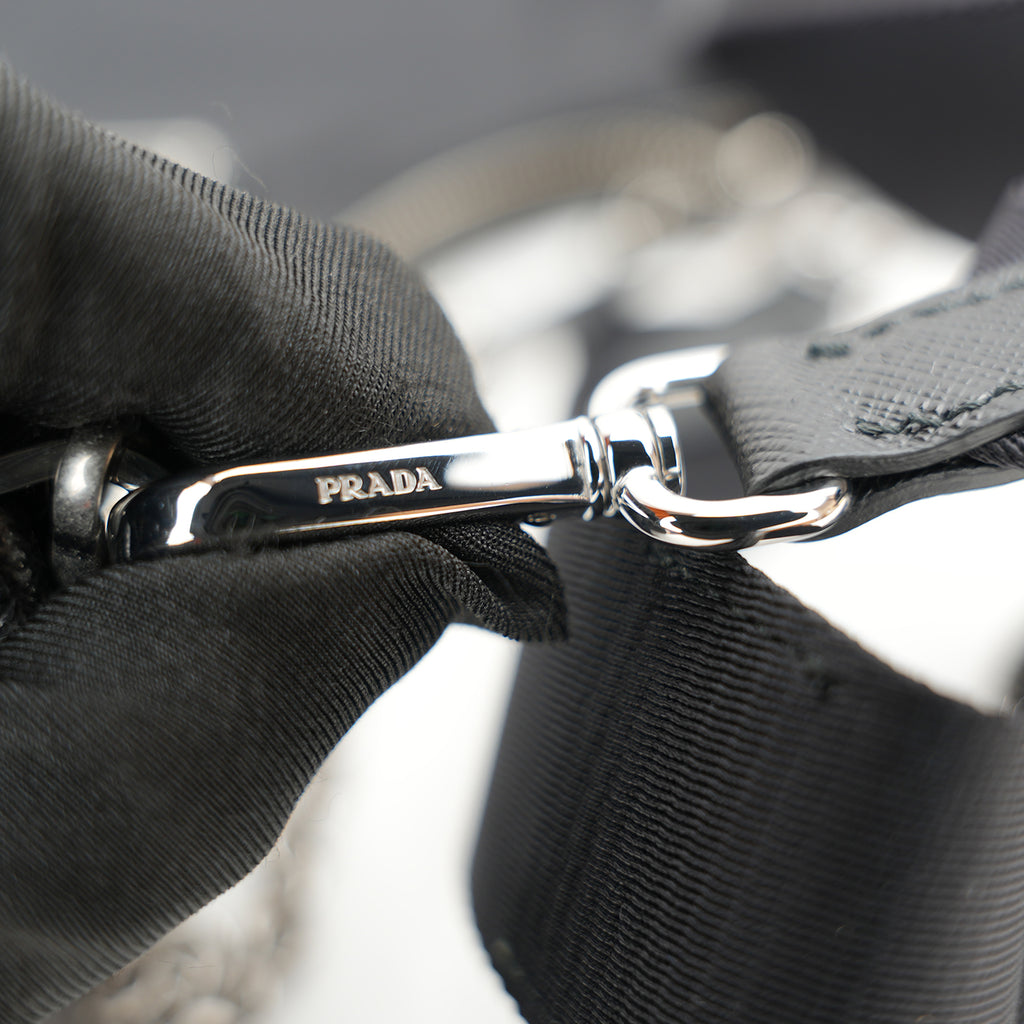 Prada Mini Hobo in Nylon Nero con Pouch e Tracolla