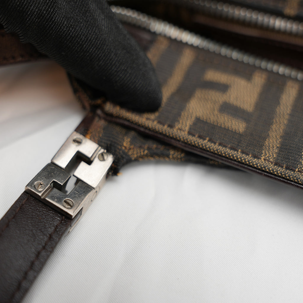 FENDI Borsa a mano in tessuto FF marrone