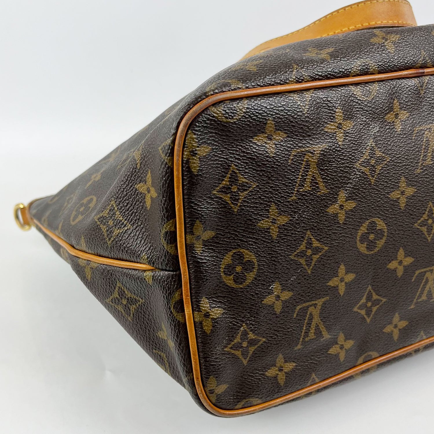 Louis Vuitton Palermo PM Borsa in Tela Monogram con Finiture in Pelle