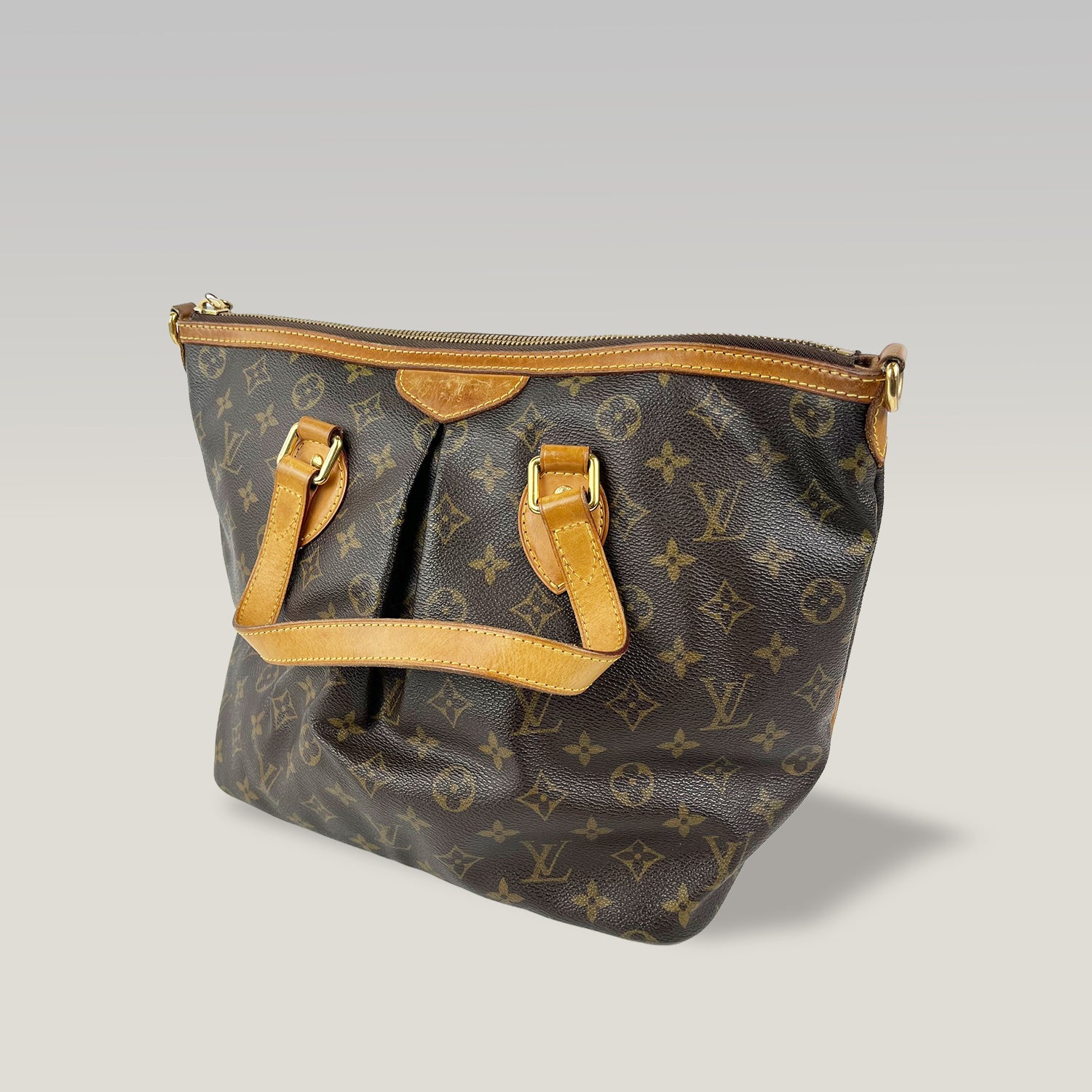Louis Vuitton Palermo PM Borsa in Tela Monogram con Finiture in Pelle