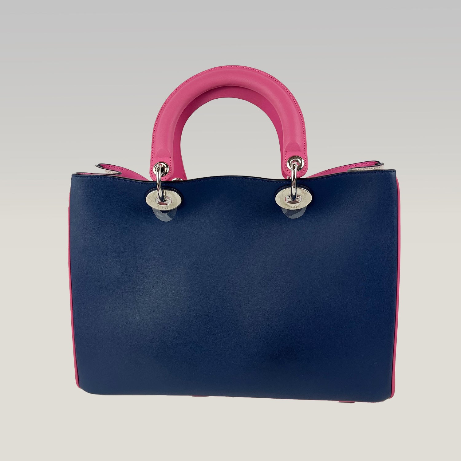 Dior Diorissimo 32 Borsa a Mano in Pelle Tricolore Blu, Rosa e Grigio con Hardware Palladiato