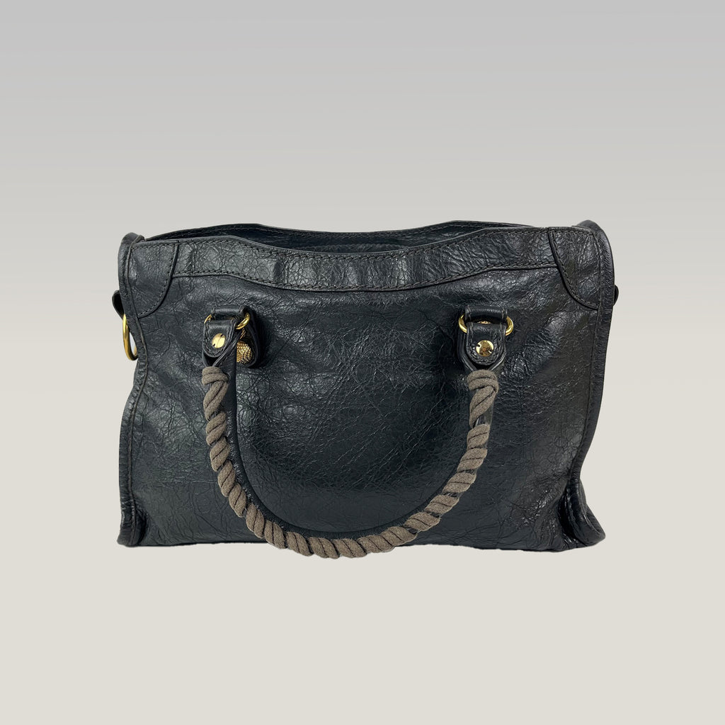 Borsa Balenciaga Classic Motorcycle Nera in Pelle con Hardware Dorato – 30 cm