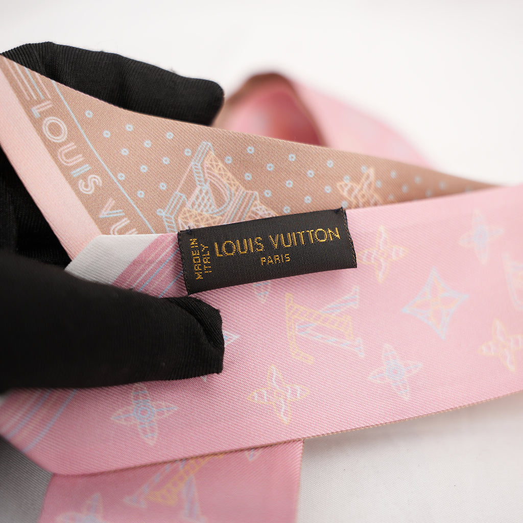 Louis Vuitton BB Bandeau Silk Scarf Pink Louis Vuitton Paris