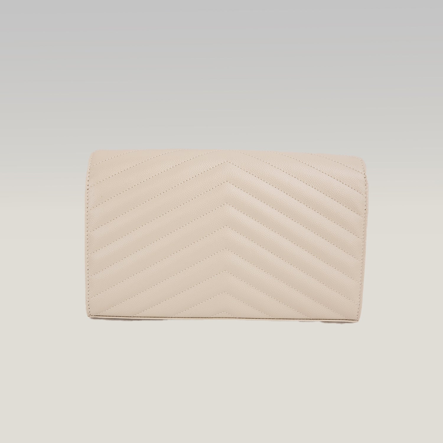 Pochette Saint Laurent Monogram Bianca in Pelle Matelassé Chevron con Logo YSL Dorato