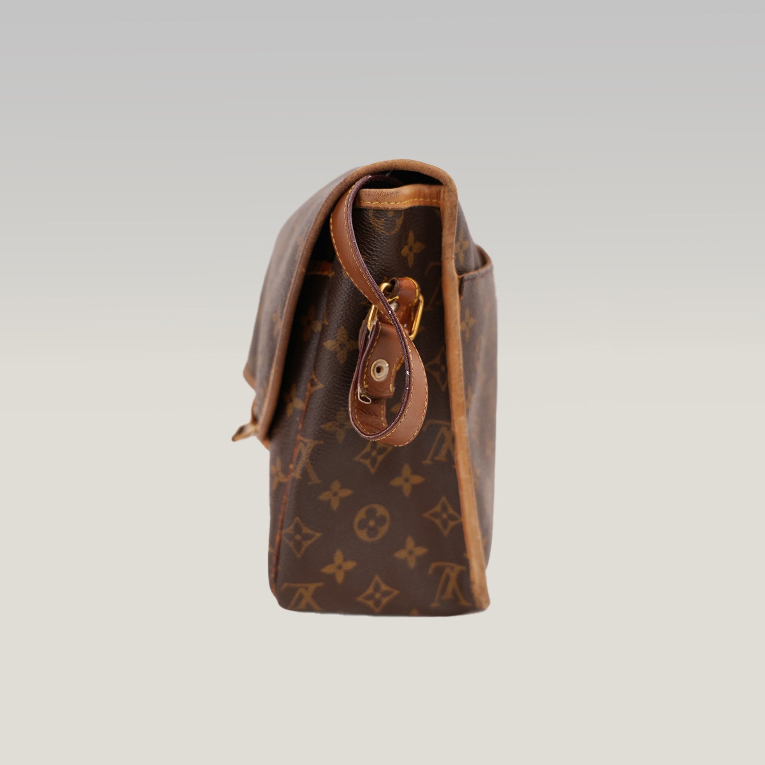 Louis Vuitton Gibecière MM Vintage Borsa a Tracolla in Tela Monogram Marrone