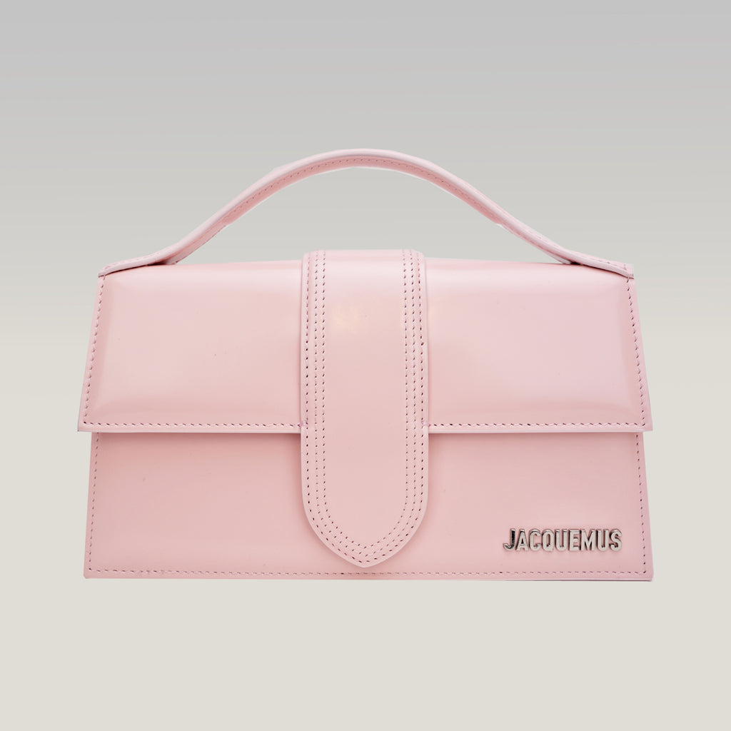 Jacquemus Le Grand Bambino Rosa Pallido in Pelle Verniciata con Manico e Tracolla